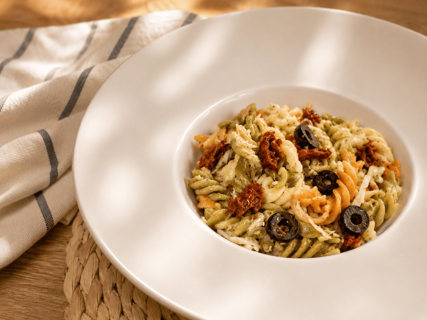 Amanida de pasta de tonyina